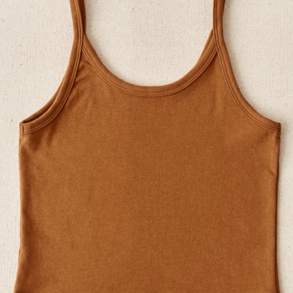 Arq crop tank - Picture 3 of 5